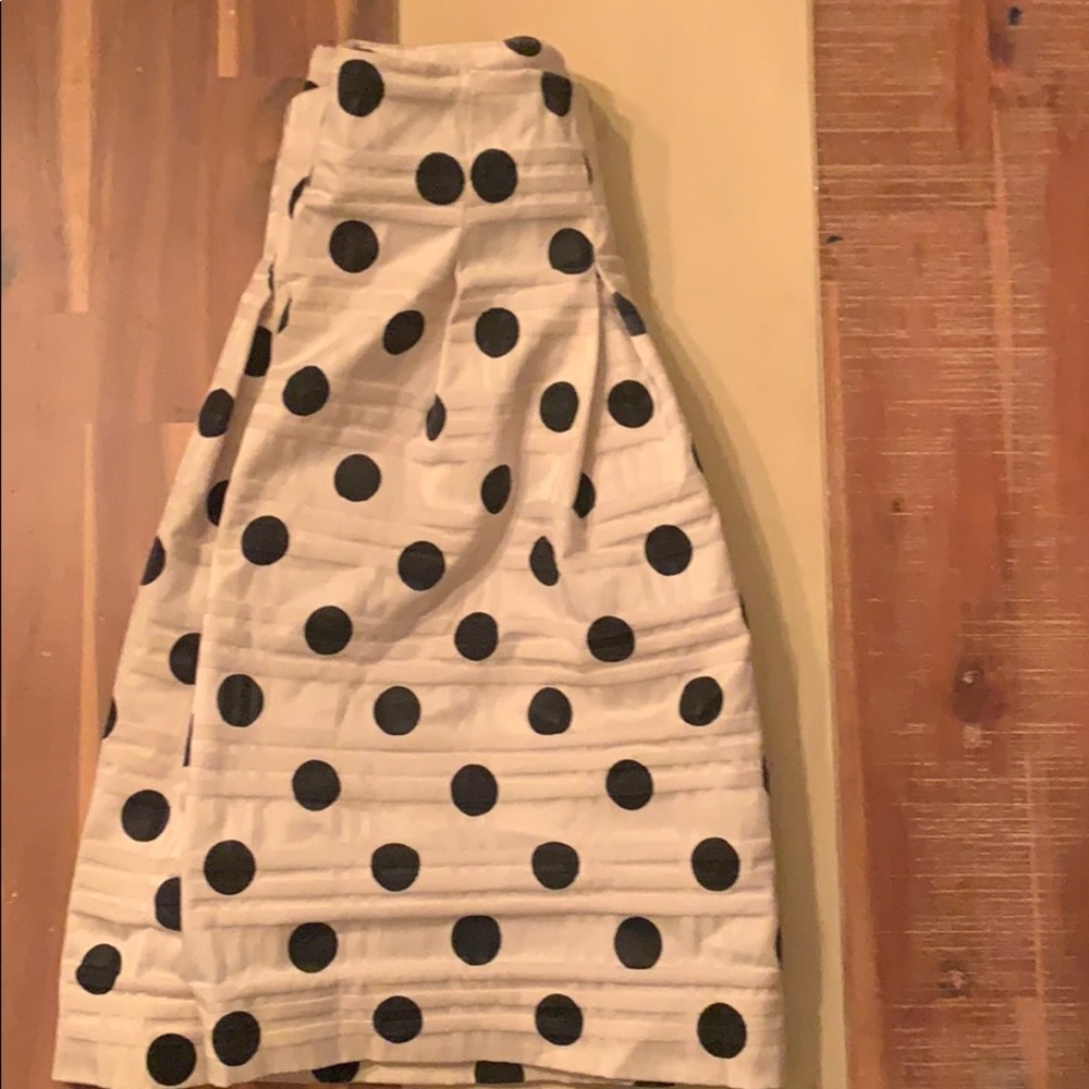 Banana Republic polka dot pleated skirt - Picture 2 of 3
